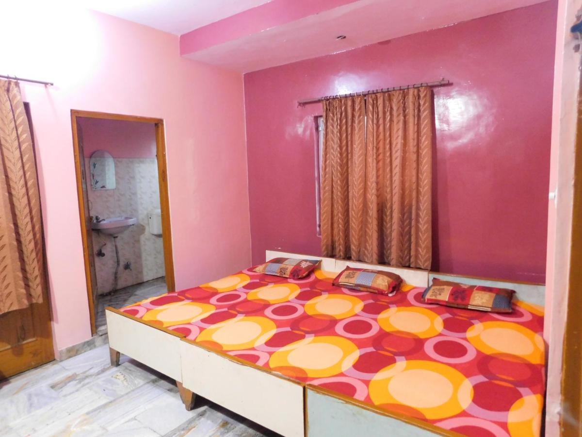 Hotel Om Palace - Couple Friendly & Local Id Accepted Jaipur Bagian luar foto